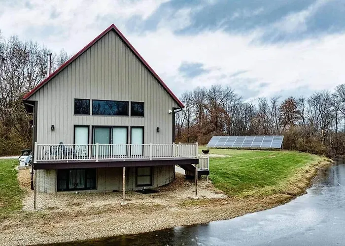 Casa rural Moose | Secluded W/ Private Pond